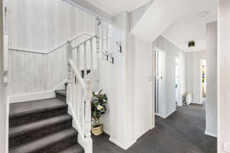 12 Black Street Stoke_11