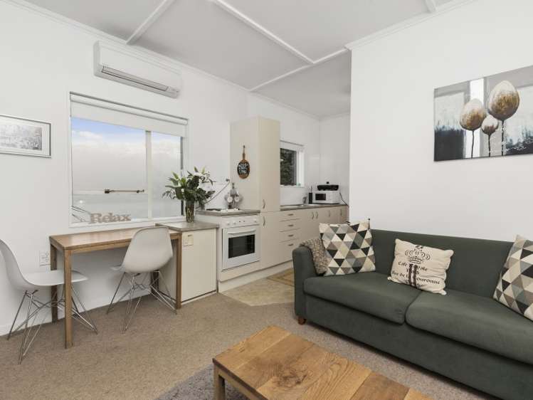 65 Wynyard Crescent Fernhill/Sunshine Bay_20