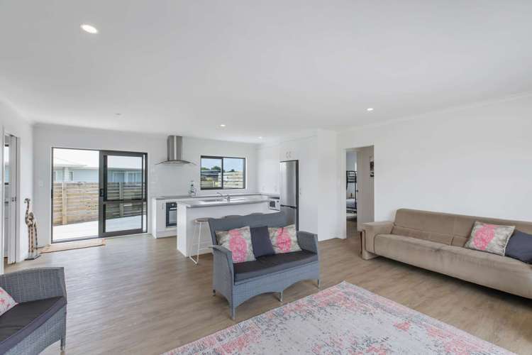 60 Edinburgh Street Waihi Beach_6