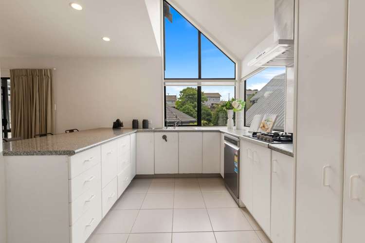 3/24 Grand View Road Remuera_3