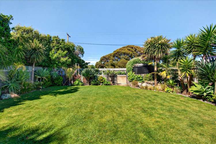 289 Clifton Road Te Awanga_16