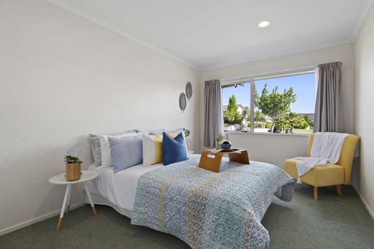 15 Thistlewood Avenue Hamilton East_9