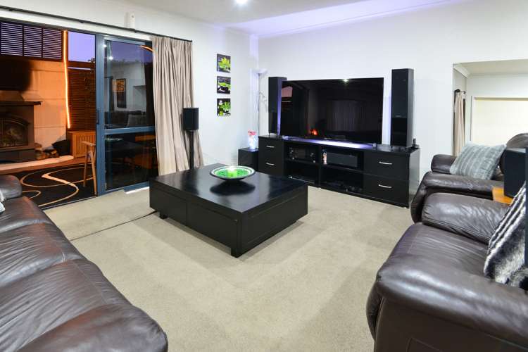 38a Holiday Road Stanmore Bay_11