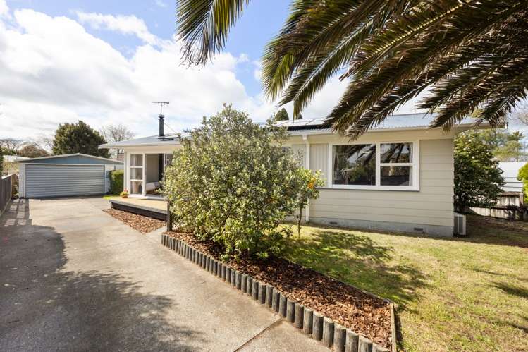 30 Deanwell Avenue Deanwell_1