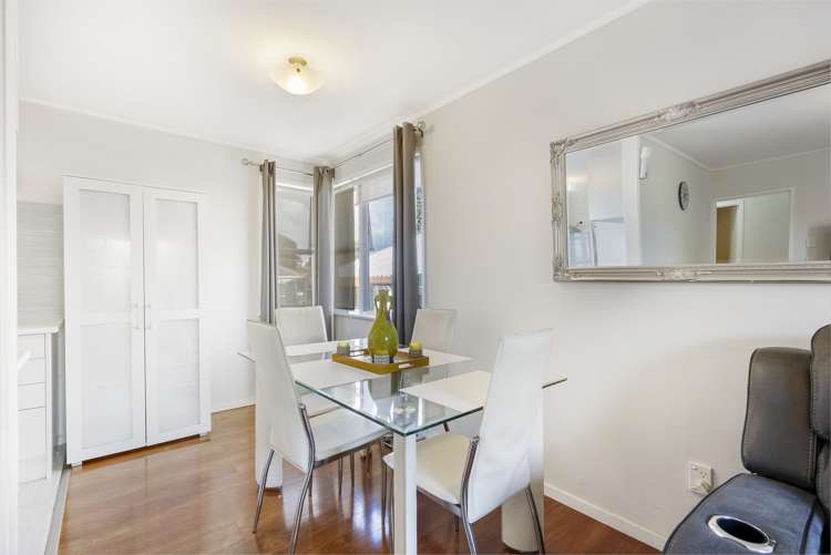 3/14 Orchid Place Te Atatu South_10