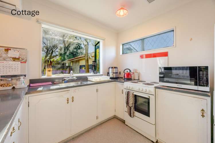 18 Howard Road Taradale_16