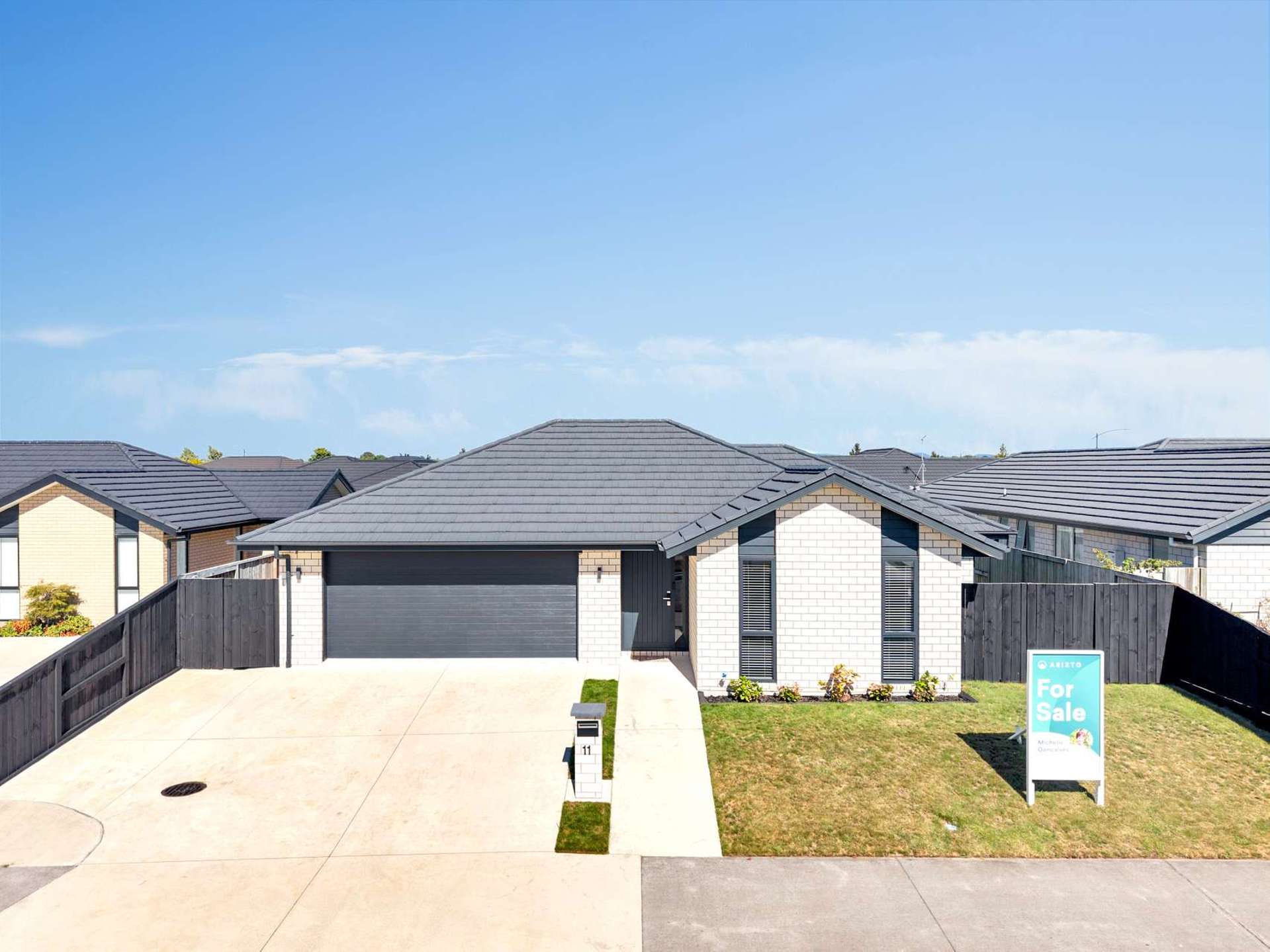 11 Kimbrae Drive Rototuna North_0