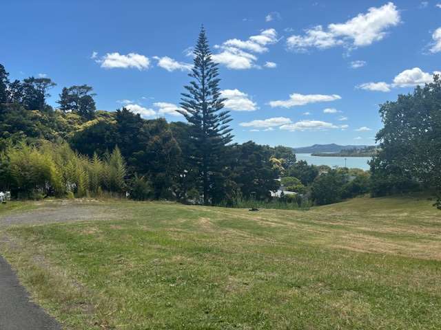 Residential Section in Kohukohu with Water Views