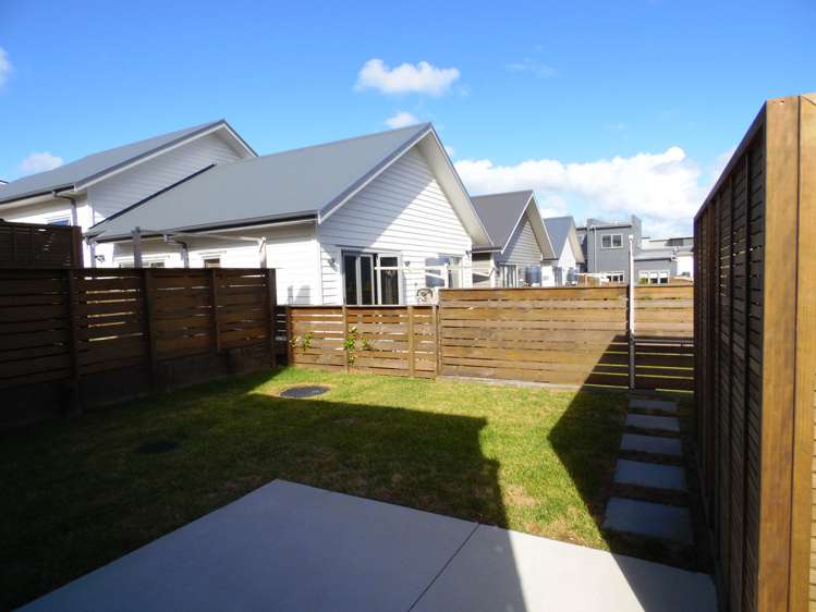 1 Tuatua Road Hobsonville_13