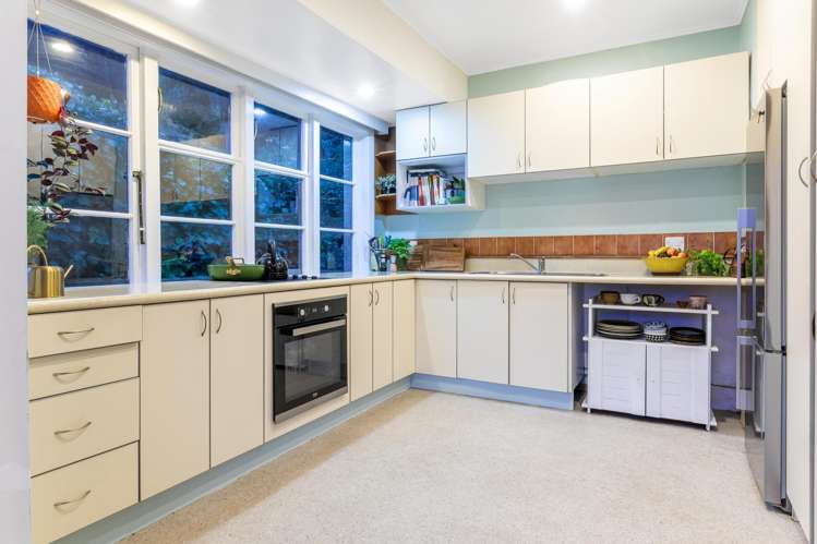 84A & B Tannadyce Street Strathmore Park_28