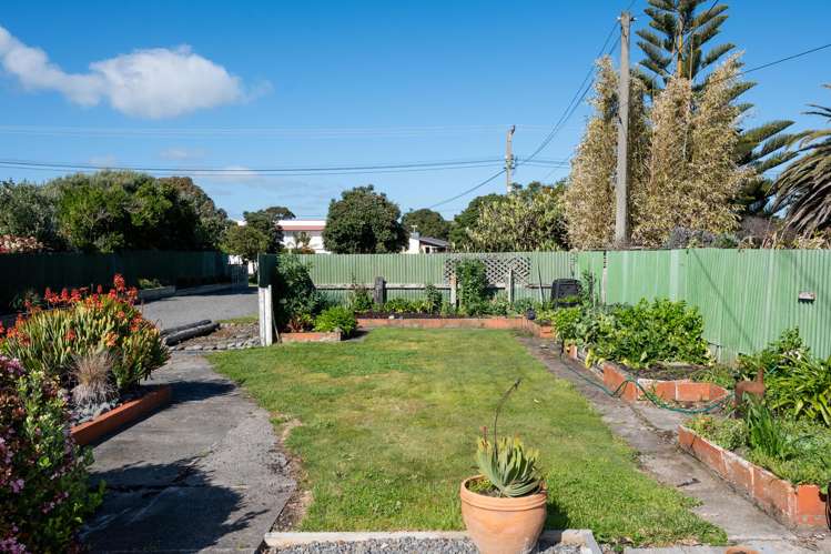 265 Clifton Road Te Awanga_11
