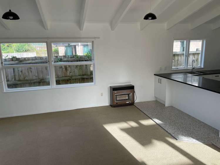 18a Sheridan Street Silverdale_5