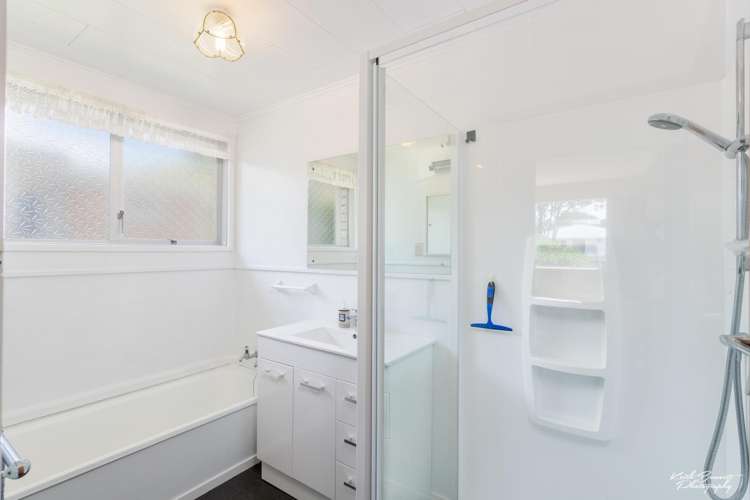 13 Arnot Avenue Clouston Park_22