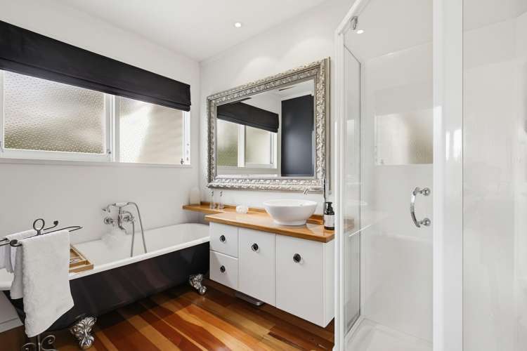 11 Chudleigh Grove Churton Park_24