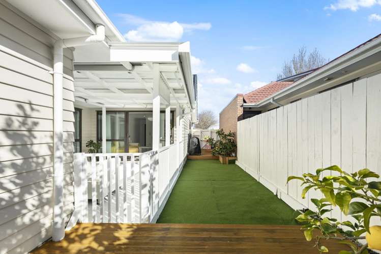 27 Tarapiroe Avenue Takanini_17