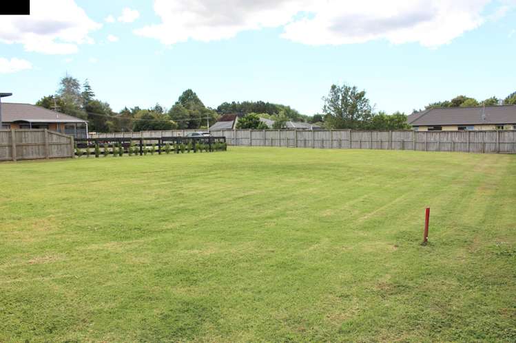 6 Law Crescent Horotiu_3