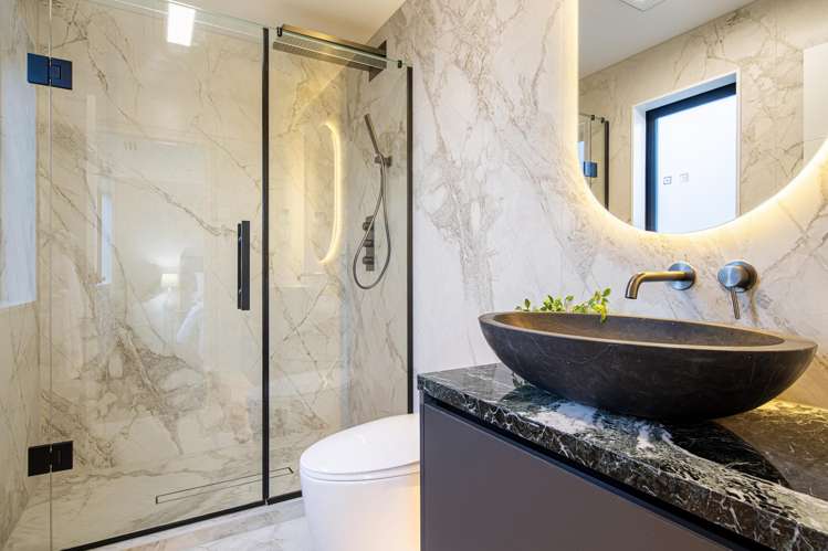 15 Humenga Place Long Bay_26