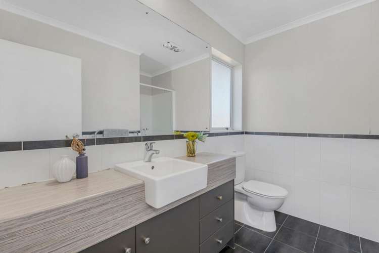 22 Montanez Drive Flat Bush_12