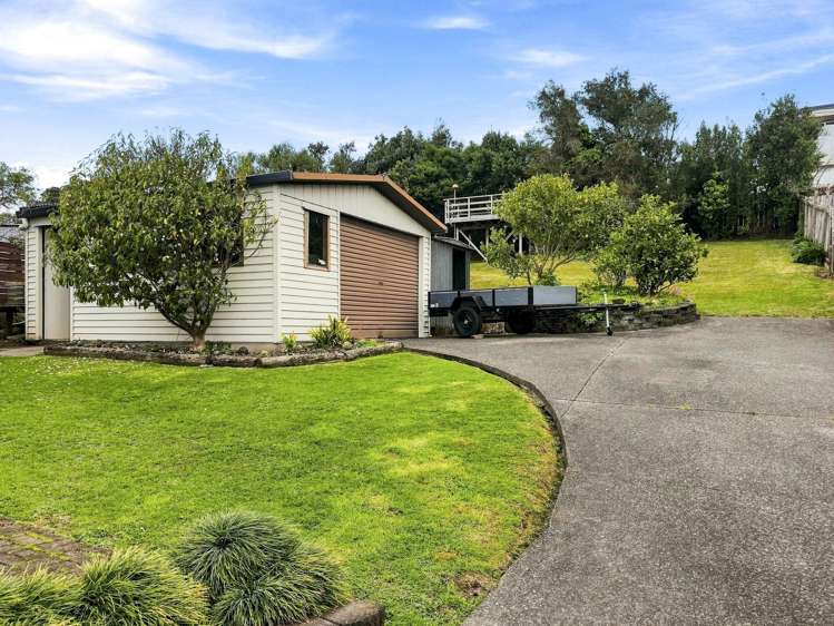 15 Surf Road Stanmore Bay_21