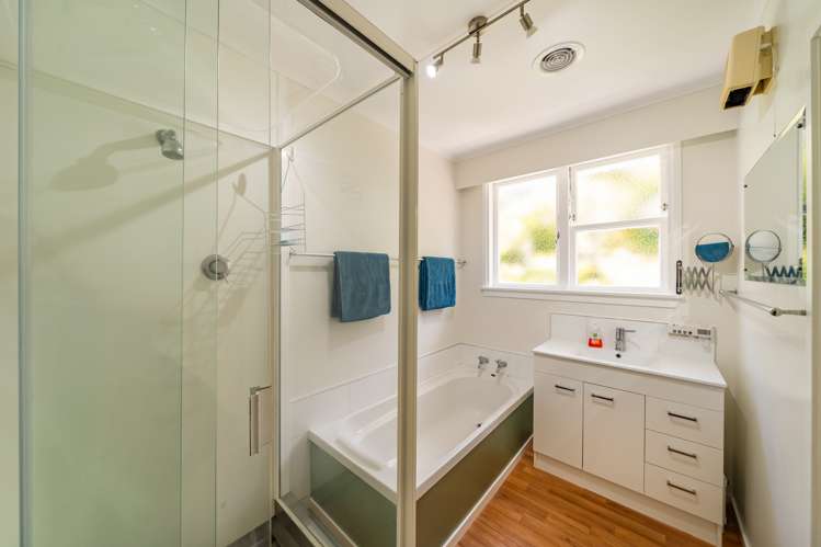 125 Tirohanga Road Tirohanga_16