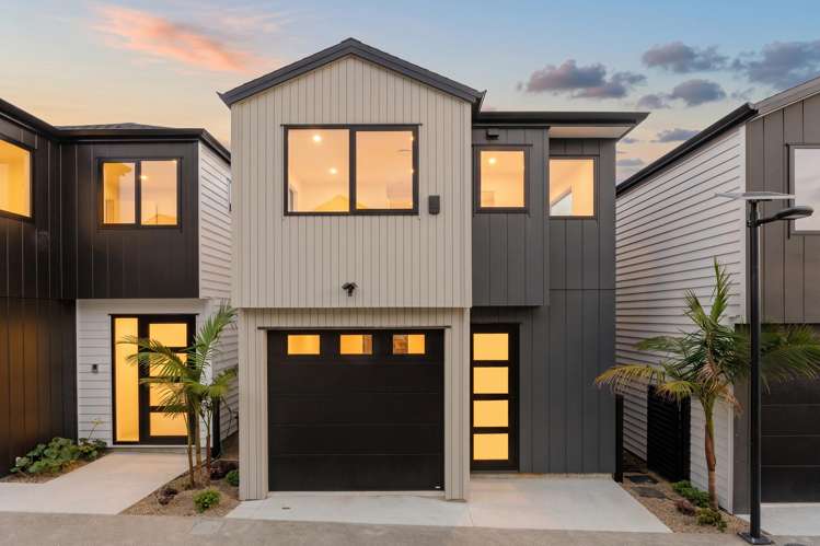 2/73 Te Taruna Drive_4