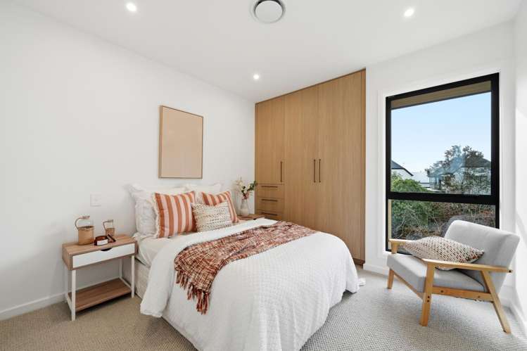 2/48 Andover Street Merivale_8