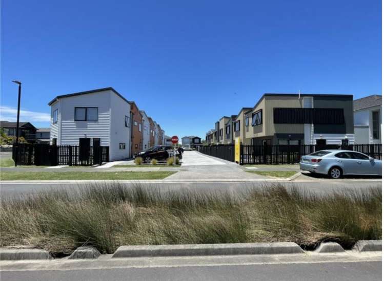 Unit 2/3 Pinefield Road Whenuapai_15