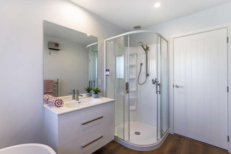 245 Racecourse Road Allenton_20