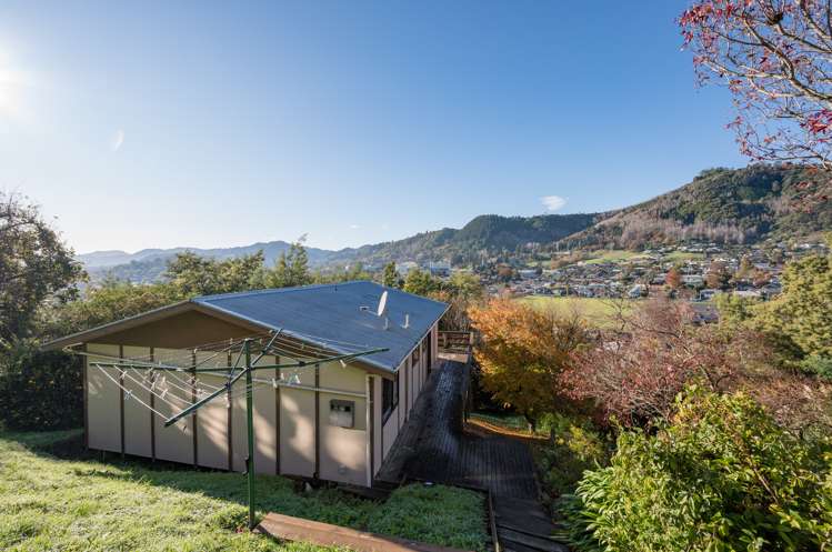 25 Jenner Road Toi Toi_14