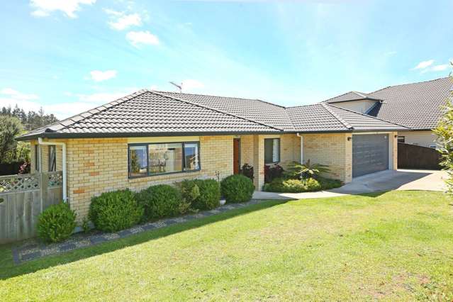 73 Bradnor Meadows Drive Swanson_1