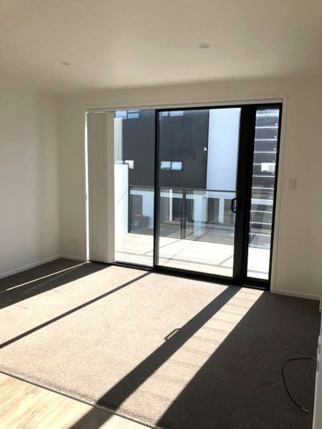 22/22 Ashley Place 1131_2