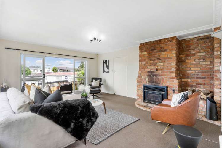 12 Taipari Road Te Atatu Peninsula_8
