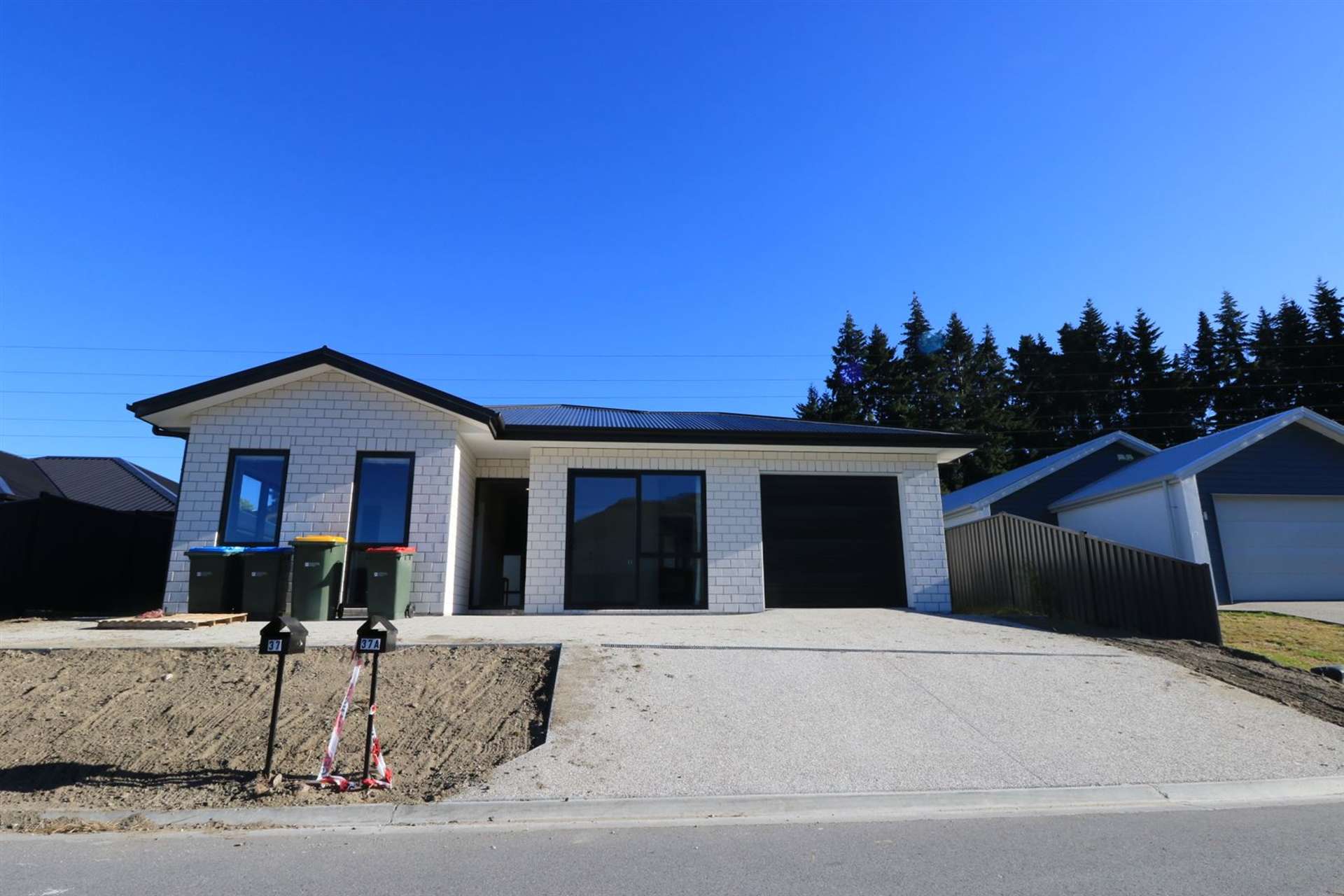 37 Walton Way Lower Shotover_0