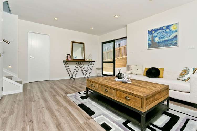 8a Wilkinson Way Browns Bay_16