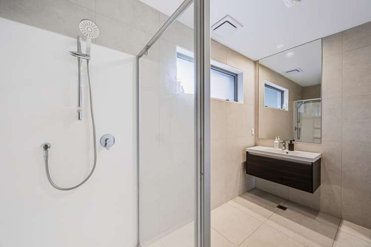35 Roundel Crescent Whenuapai_14