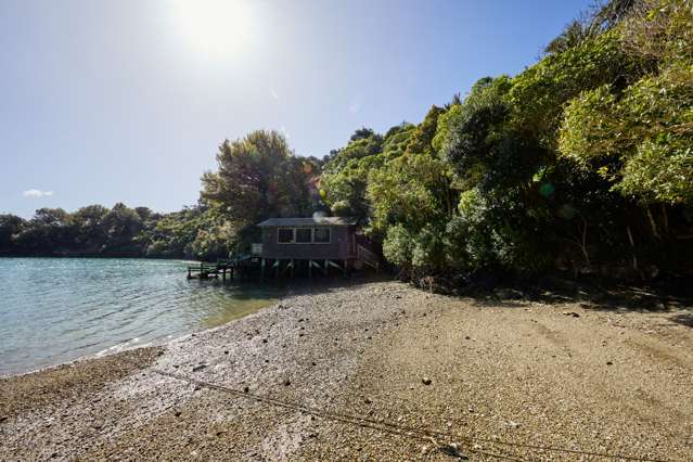 Te Mahia Bay Kenepuru Sound_3