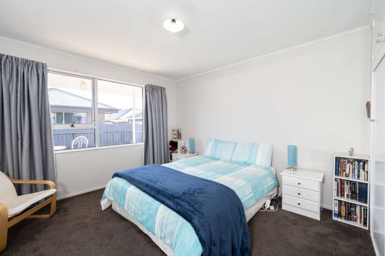 2/65 William Street Ashburton_18