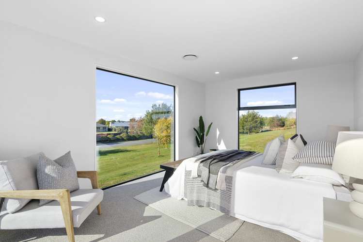 14 Village Green Drive Huntingdon_14