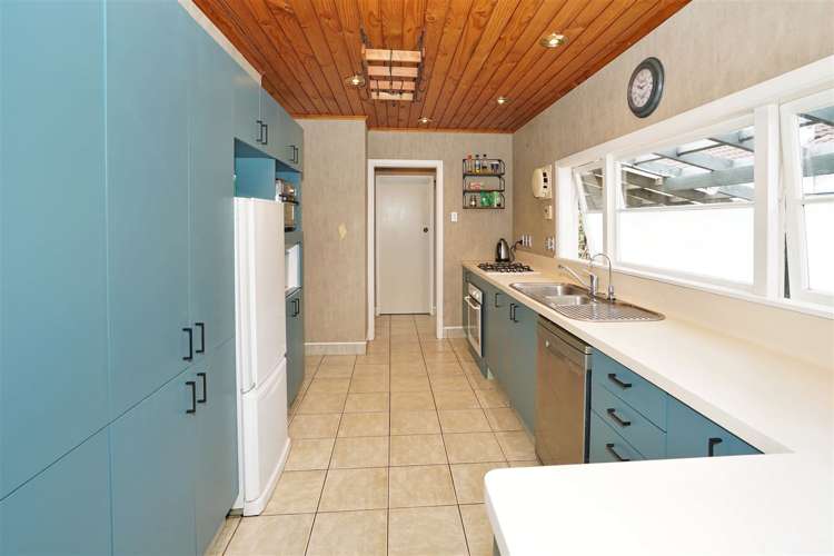 72 Enderley Avenue Enderley_6