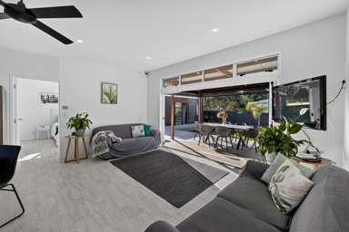 3 Flame Tree Lane_4
