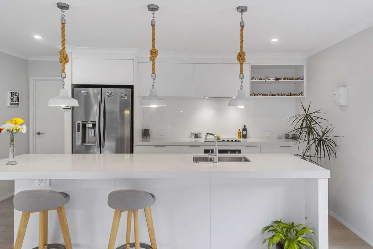 11 Lakeside Terrace_5