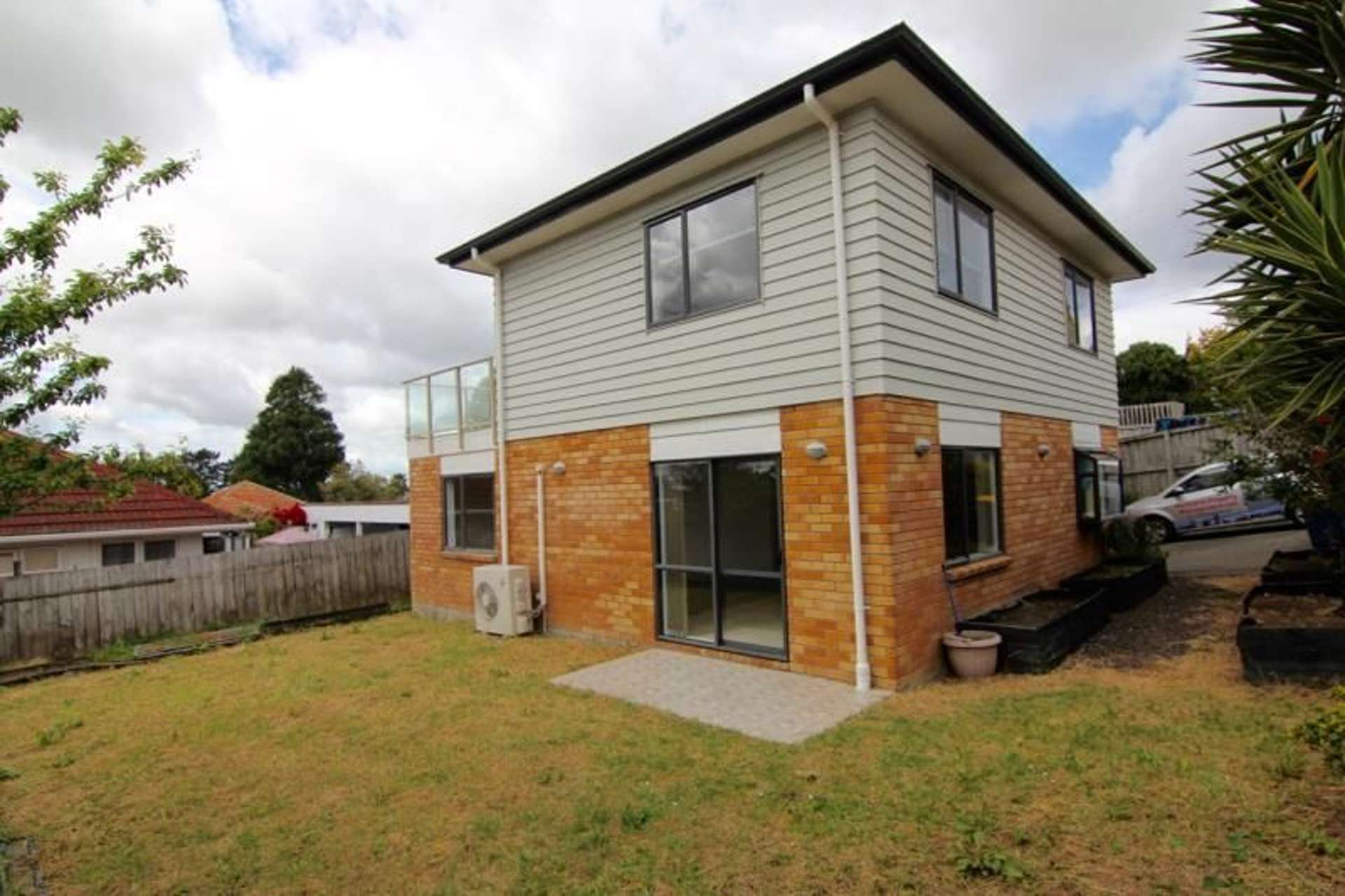 89b Roberts Road Te Atatu South_0