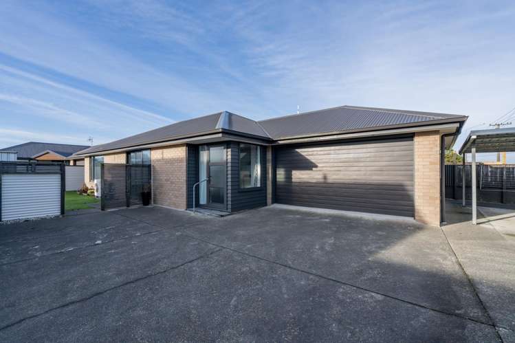 213 North Road Waikiwi_18