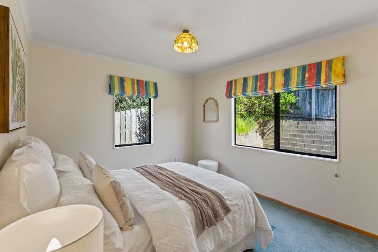 12 Kaitawa Street Waikanae Beach_13