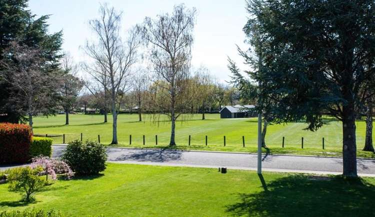 3 Hereworth Grove 10484_14