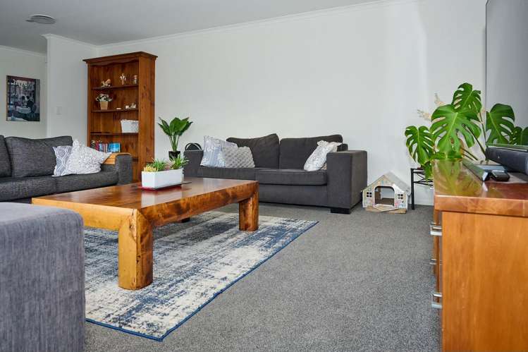 13 Papa Orchard Drive Kumeu_8