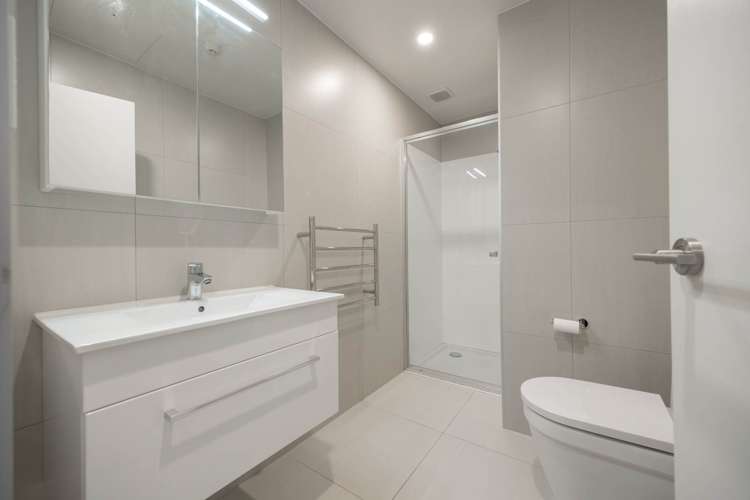 202/7b Hinaki Street Point England_7