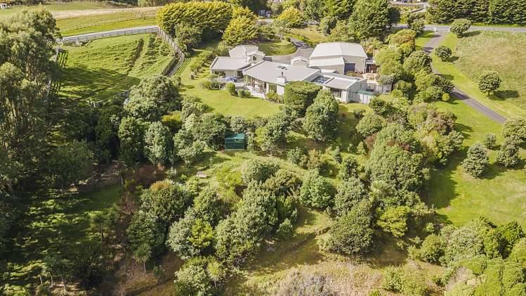 12 Gladys Scott Place Tawa_42