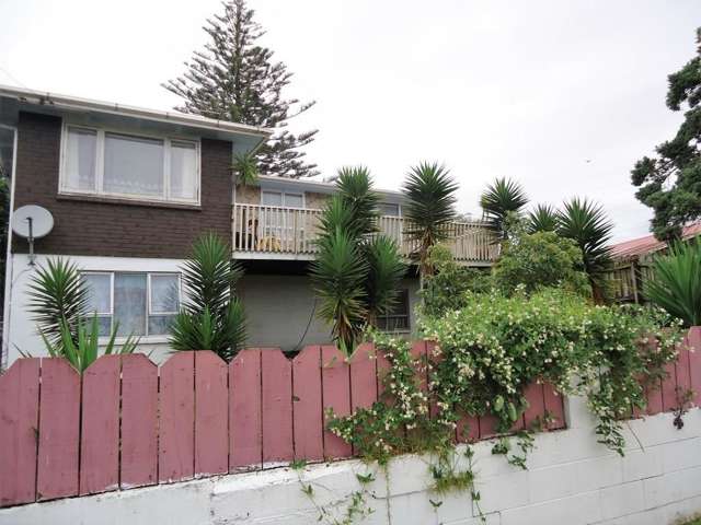 26 Clayton Avenue Otara_1