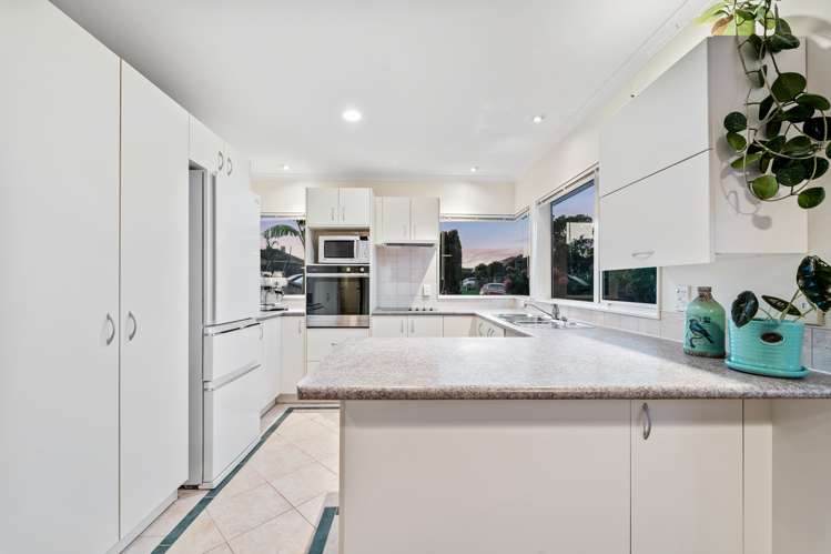 46 Blue Heron Rise Stanmore Bay_5